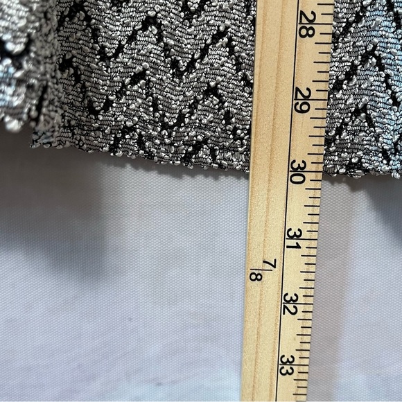 Vtg DIVINE Tunic Top Metallic Silver Chevron Cut-Out Design Disco Flowy Size 3XL - Picture 15 of 16